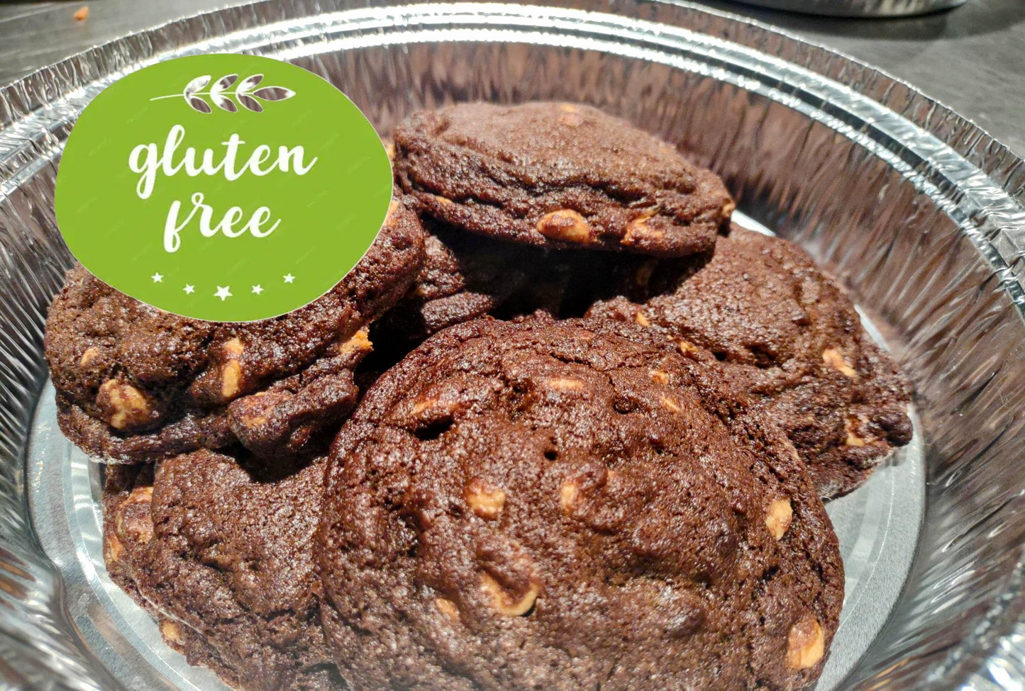 GLUTEN FREE Chocolate Peanut Butter Cookies